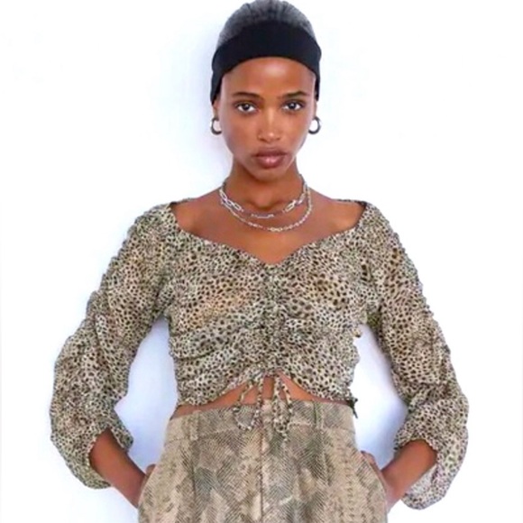 NWT ; Zara printed Ruched Sheer Long Sleeve🔲 - Picture 2 of 8